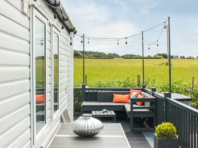 Sitting-out-area | Long View  Lodge, Felton