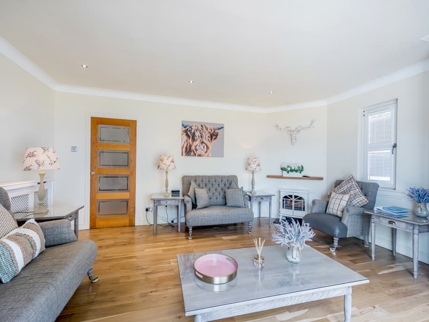 Living room | Duck Bay Cottage 2 - Duck Bay Cottages, Alexandria, near Loch Lomond