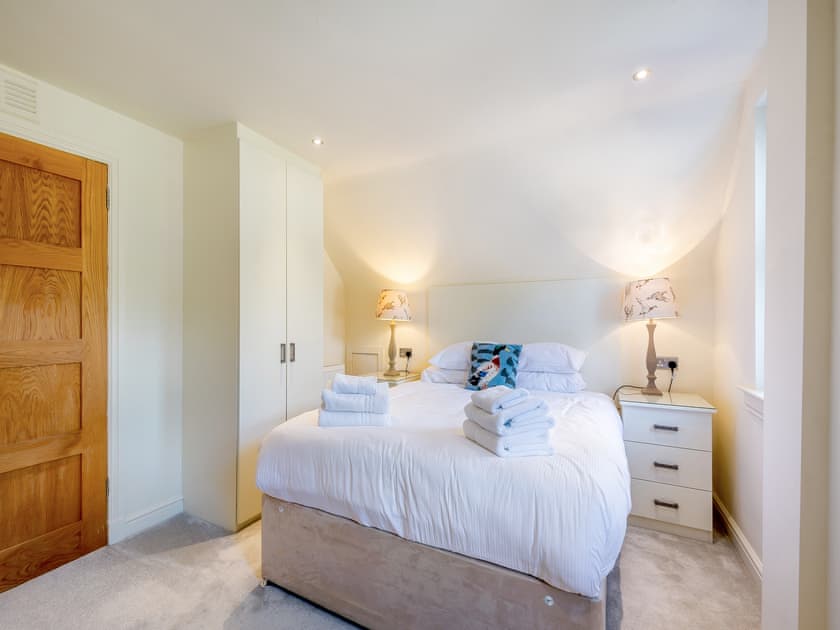 Double bedroom | Duck Bay Cottage 2 - Duck Bay Cottages, Alexandria, near Loch Lomond