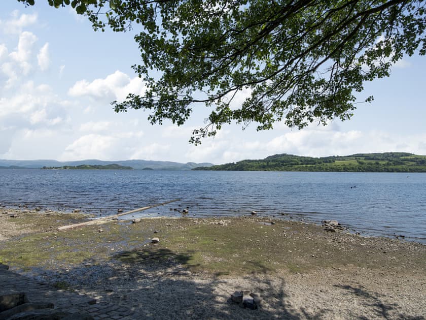 Surrounding area | Duck Bay Cottage 1 - Duck Bay Cottages, Alexandria, near Loch Lomond