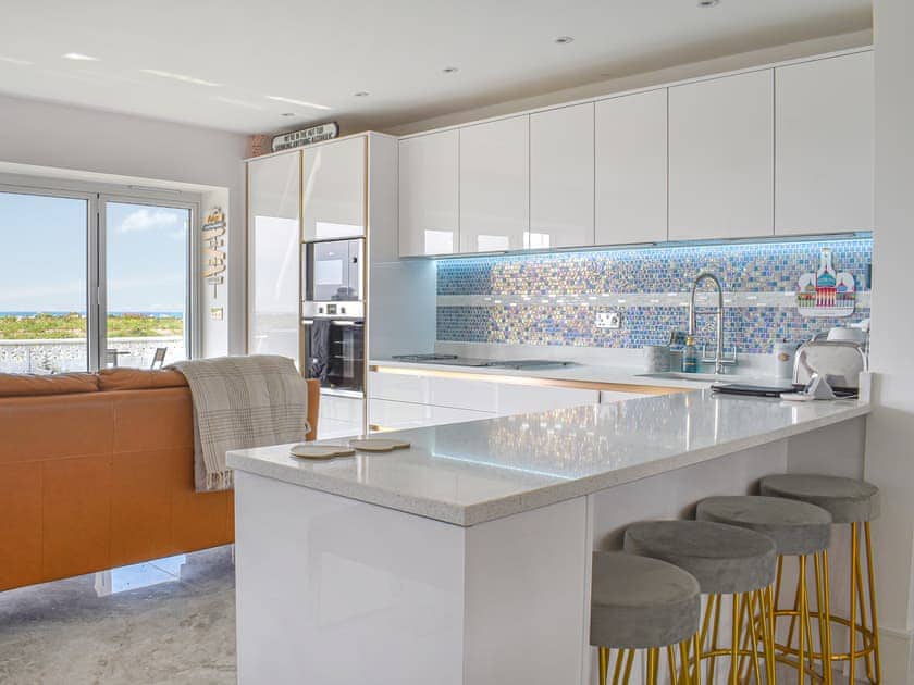 Open plan living space | Seaside Place, Shoreham-by-Sea, near Brighton