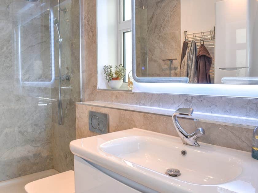 Bathroom | Seaside Place, Shoreham-by-Sea, near Brighton