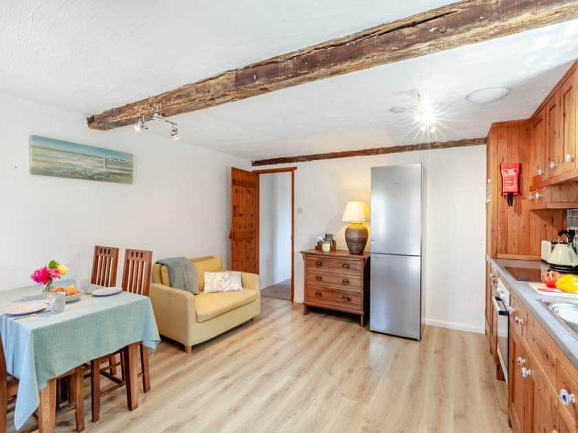 Kitchen/diner | The Cosy Cow Shed, Hailsham