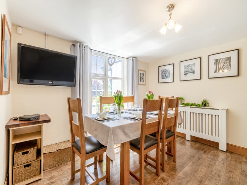 Kitchen/diner | Oakdale Lodge, Hopwood, Nr Alvechurch