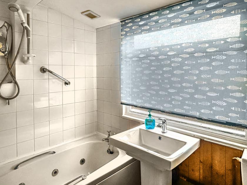 Bathroom | Osokozy Cottage, Shrawley, near Worcester
