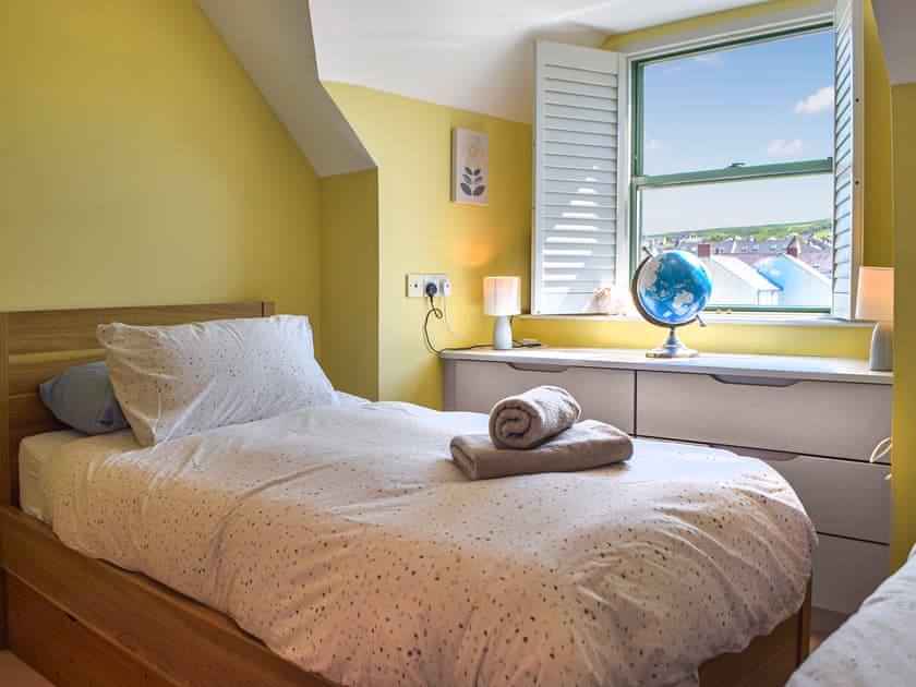 Twin bedroom | St Brides Bay View, Broad Haven, near Haverfordwest