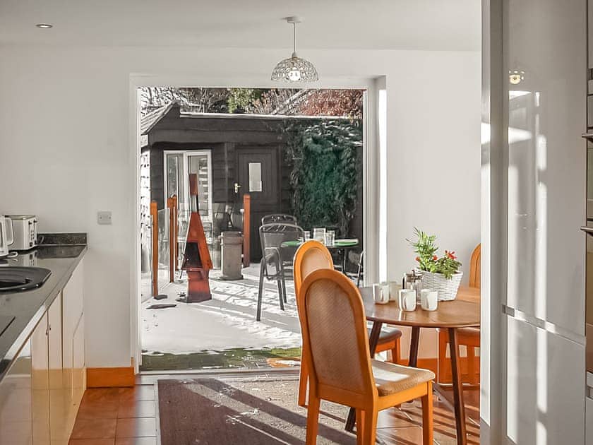 Dining Area | Tawel Fryn, Llanelltyd, near Dolgellau