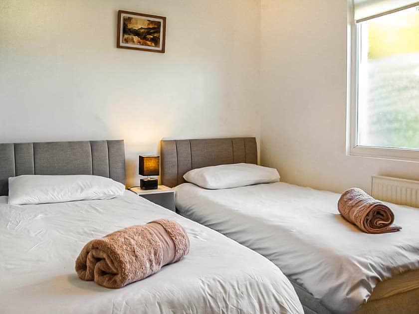 Twin bedroom | Tawel Fryn, Llanelltyd, near Dolgellau