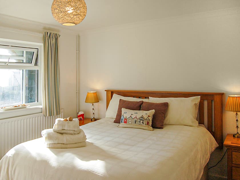 Double bedroom | Ty Traeth Beach House, Tywyn