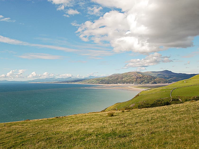 Surrounding area | Wulfrun, Tywyn