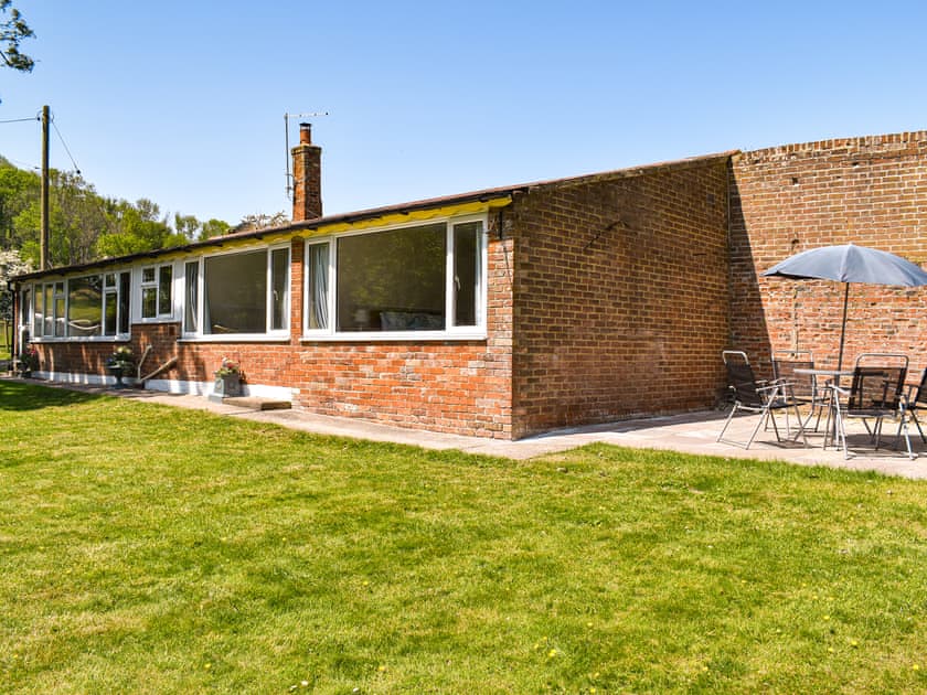 Garden | Beachborough Park Summer House, Newington, near Folkestone
