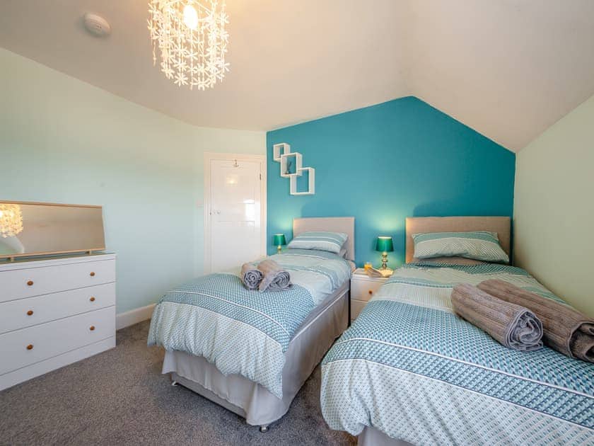 Twin bedroom | Waterside, Rhos-on-Sea