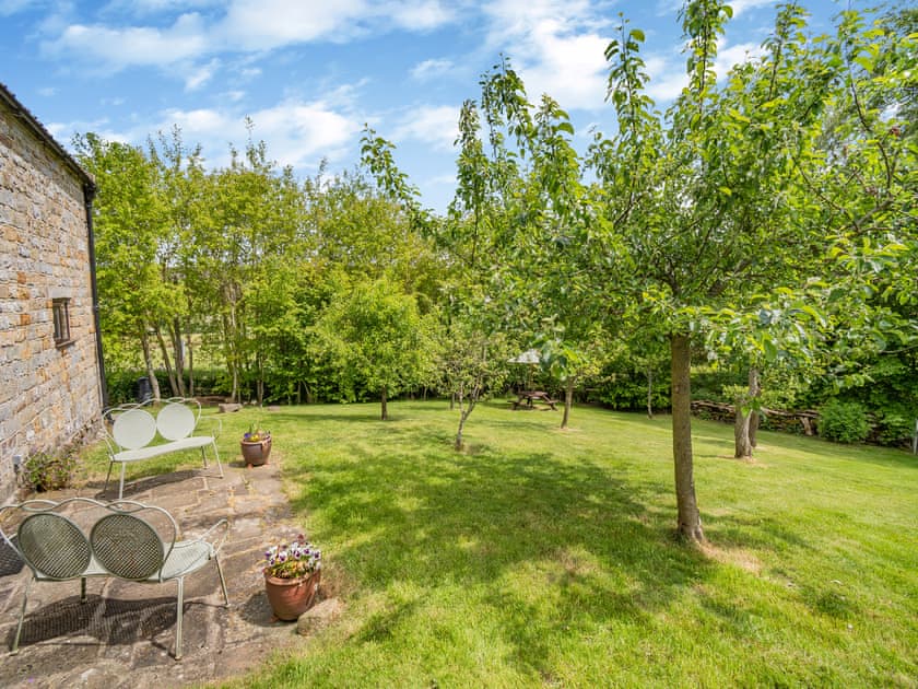Garden | Orchard Cottage - Sadler House Farm Cottages, Goathland, near Whitby