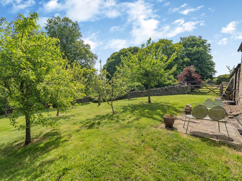 Garden | Orchard Cottage - Sadler House Farm Cottages, Goathland, near Whitby