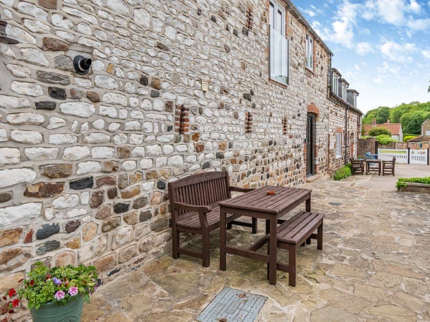 Exterior | The Granary - Grange Farm Cottages, Sewerby, near Bridlington