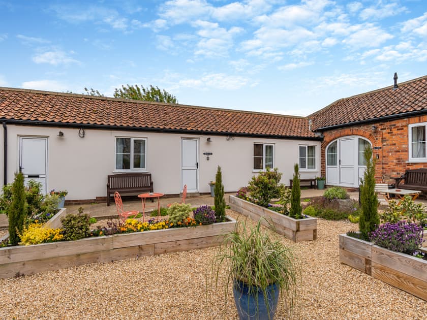 Exterior | Swingletree - Grange Farm Cottages, Sewerby, near Bridlington