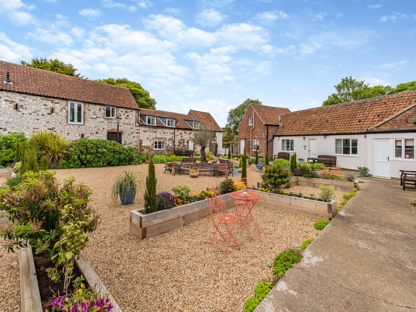 Exterior | Swingletree - Grange Farm Cottages, Sewerby, near Bridlington