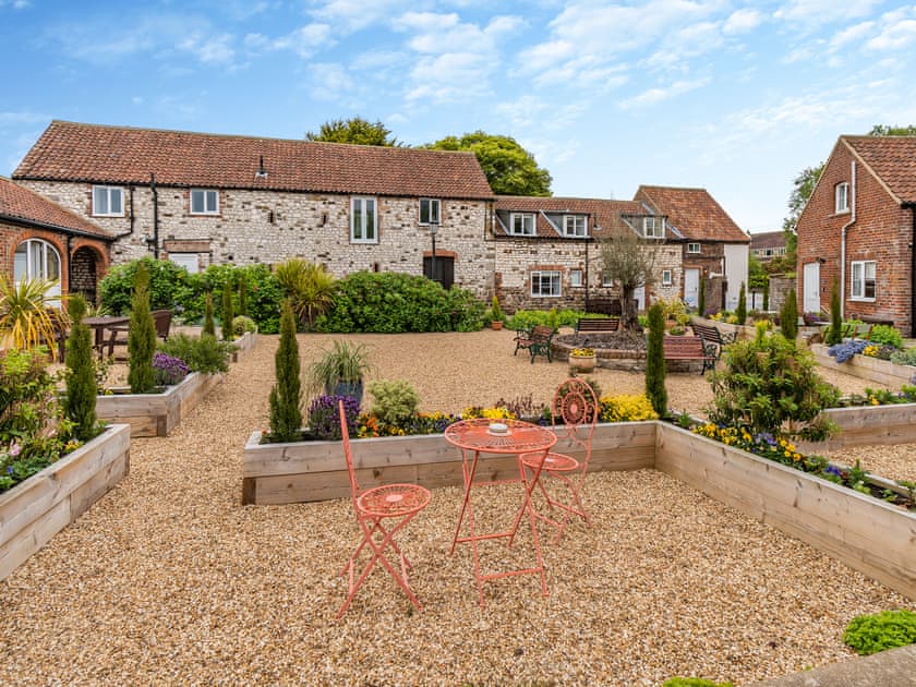 Exterior | Swingletree - Grange Farm Cottages, Sewerby, near Bridlington