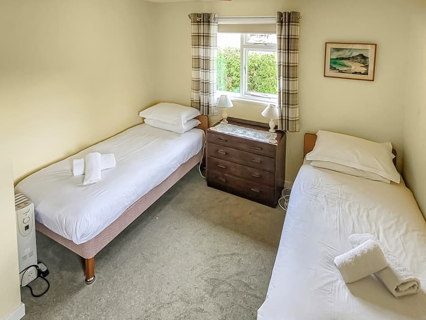 Twin bedroom | Upper Stronaba Cottage, Upper Stronaba