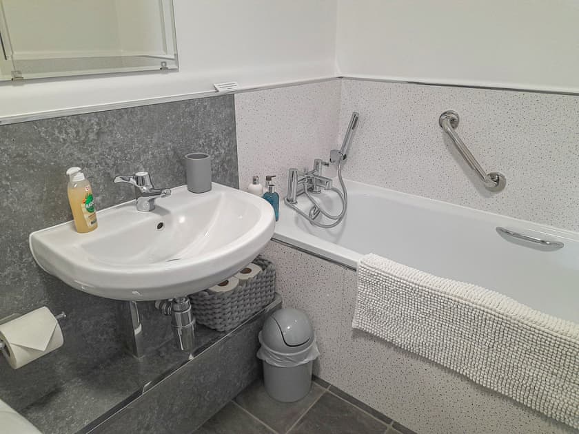 Bathroom | The Harwell, Sudbury