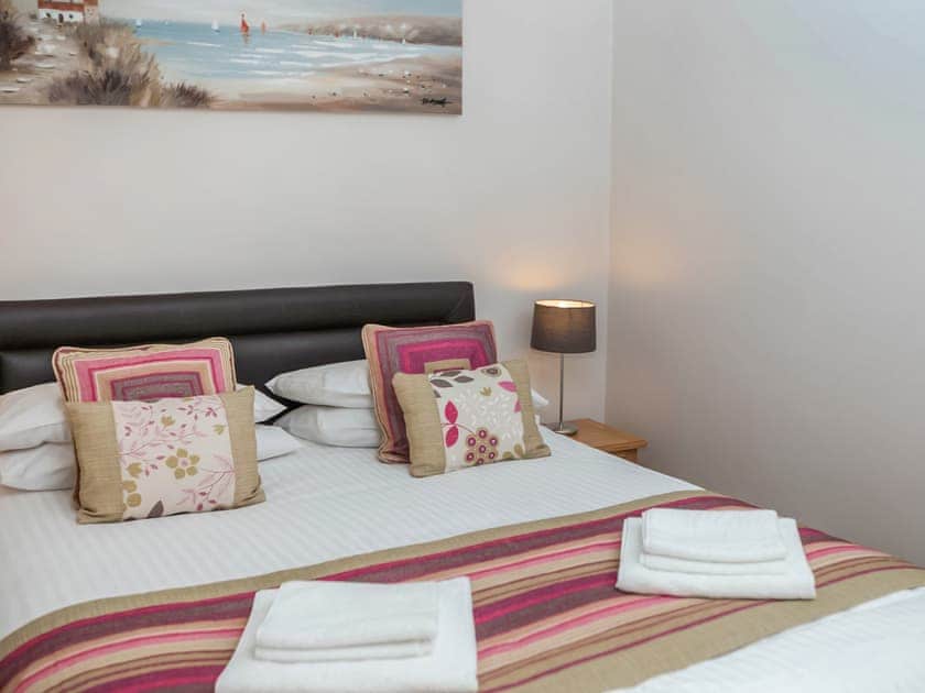 Double bedroom | Watch Cottage - Celtic Haven Resort, Lydstep, near Tenby