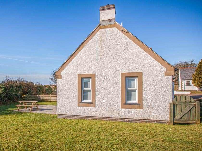 Exterior | Watch Cottage - Celtic Haven Resort, Lydstep, near Tenby