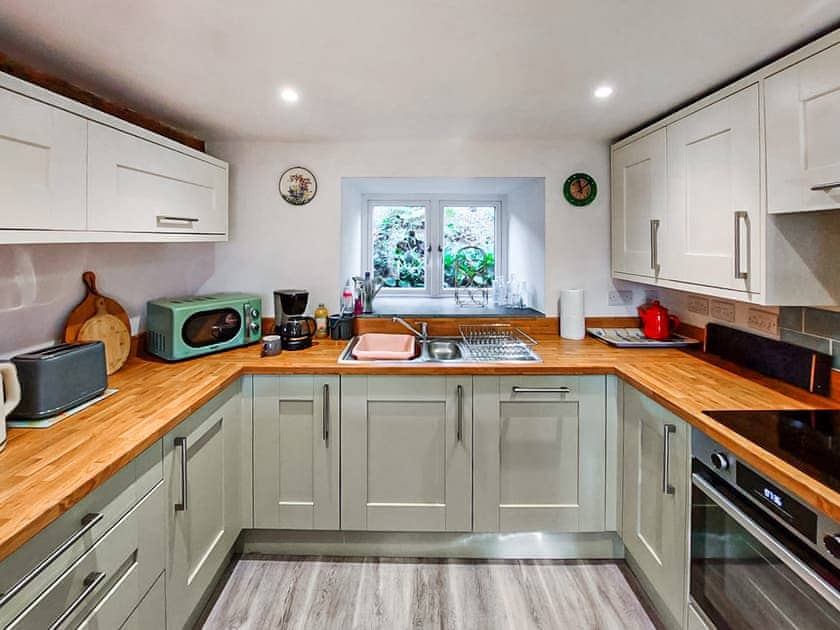 Kitchen area | Cae Tudur, Barmouth