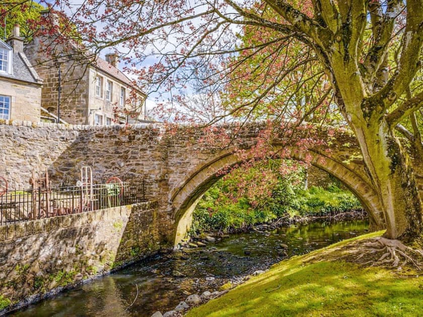 Surrounding area | Castle Park, Ceres, near Cupar