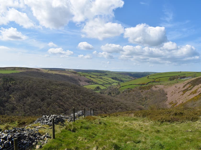 Surrounding area | Brook Cottage - Sunnyfield, Bilbrook, Minehead