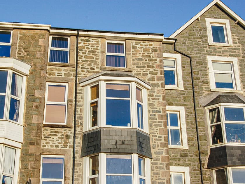 Exterior | Faiths Apartment, Barmouth