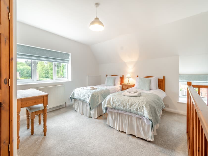 Twin bedroom | May’s - Grange Farm Cottages, Sewerby, near Bridlington