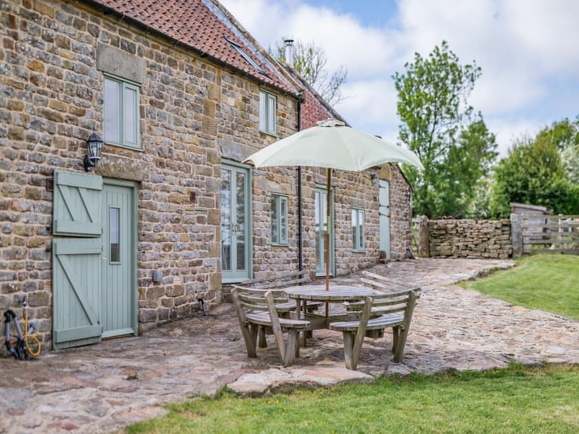 Sitting-out-area | The Long Barn - Sadler House Farm Cottages, Goathland, near Whitby