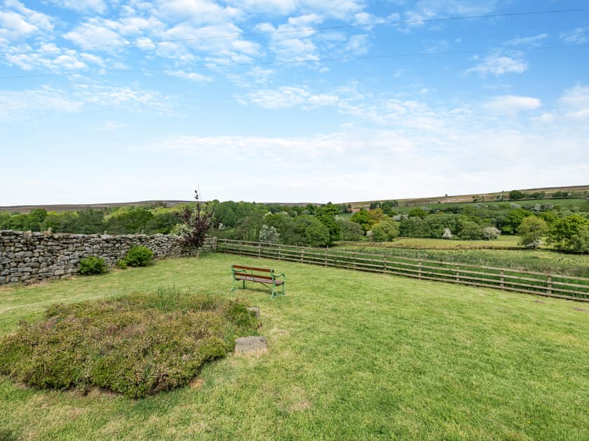 Surrounding area | The Long Barn - Sadler House Farm Cottages, Goathland, near Whitby