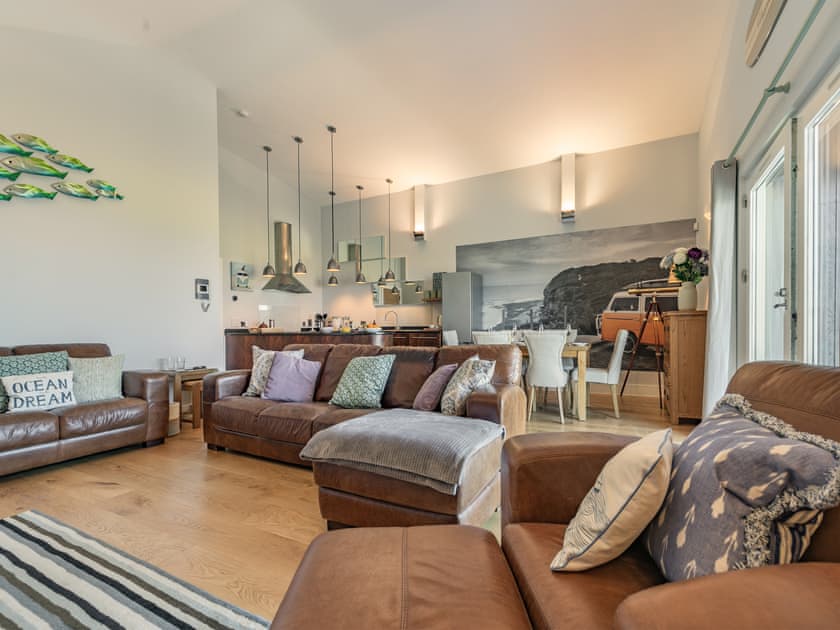 Open plan living space | The Vista, Newquay