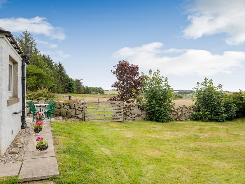 Garden | Glen Nevis Cottage, Inverurie