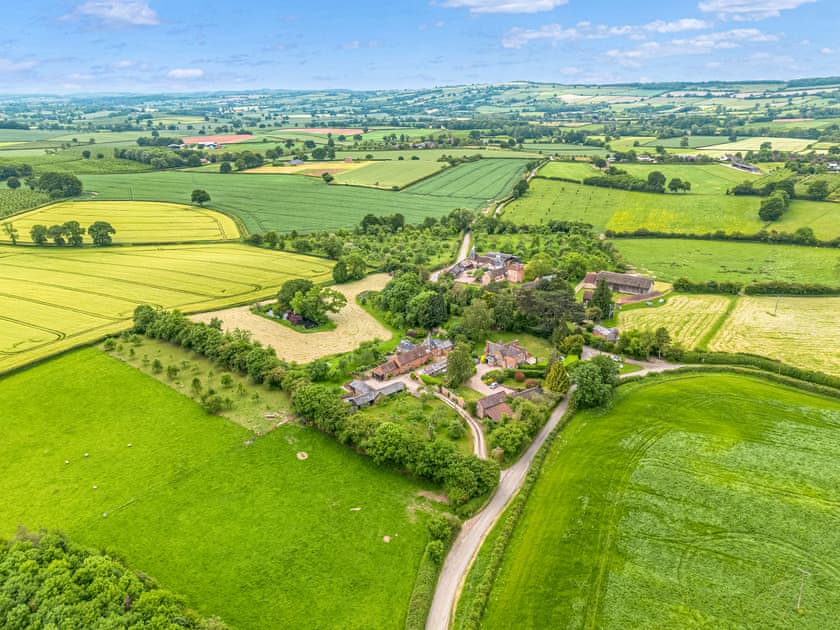 Surrounding area | Hop Pickers - White House Cottages, Aylton, nr Ledbury
