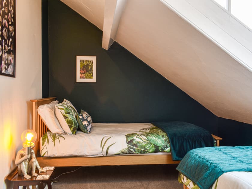 Single bedroom | Scarborough House, Scarborough