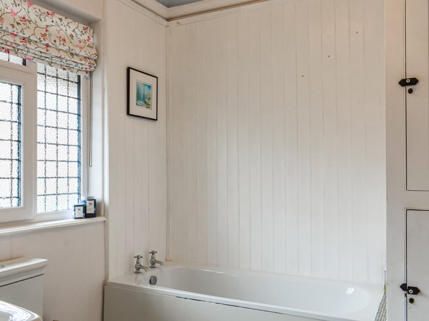 Bathroom | Scarborough House, Scarborough
