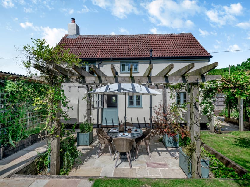 Exterior | Hope Cottage, Barsham, near Beccles