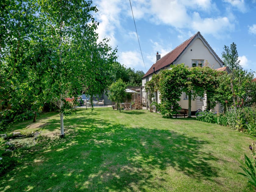 Garden | Hope Cottage, Barsham, near Beccles