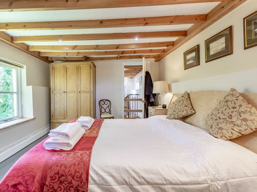 Double bedroom | Tan y Castell Cottage, Llanmill, near Narberth