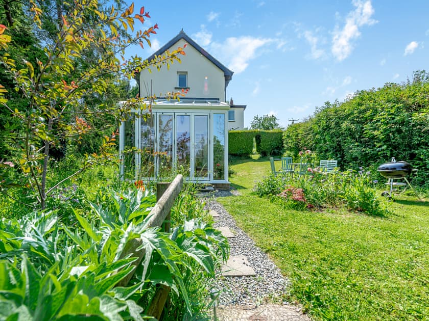 Garden | Tan y Castell Cottage, Llanmill, near Narberth