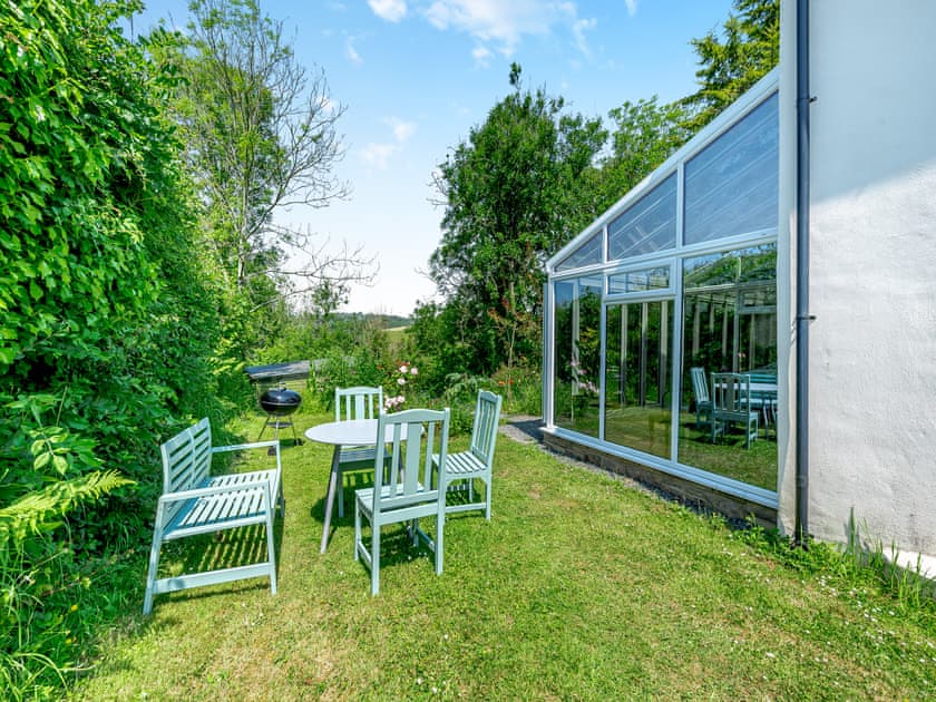 Exterior | Tan y Castell Cottage, Llanmill, near Narberth