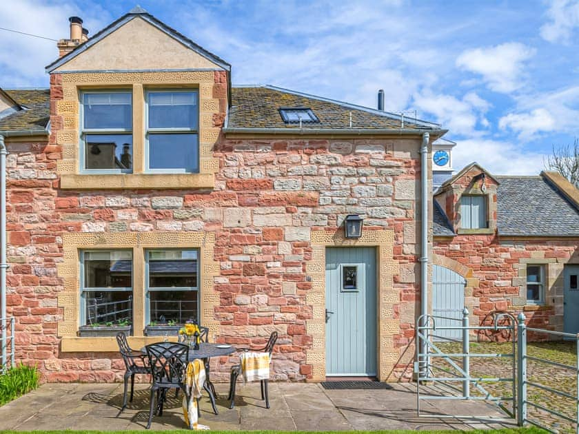 Exterior | Groom’s Bell - Castletoun Cottages, Greenlaw, near Duns