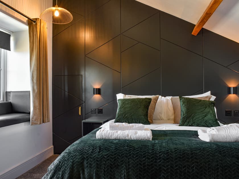 Double bedroom | Wesley Chapel, Whitby