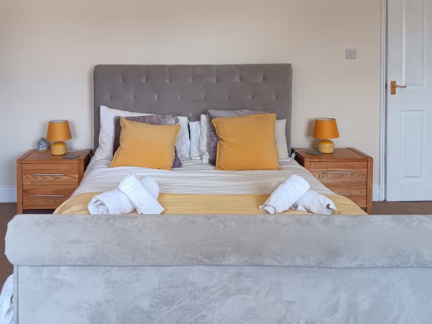 Kingsize bedroom  | Harrison House, Low Pittington, near Durham