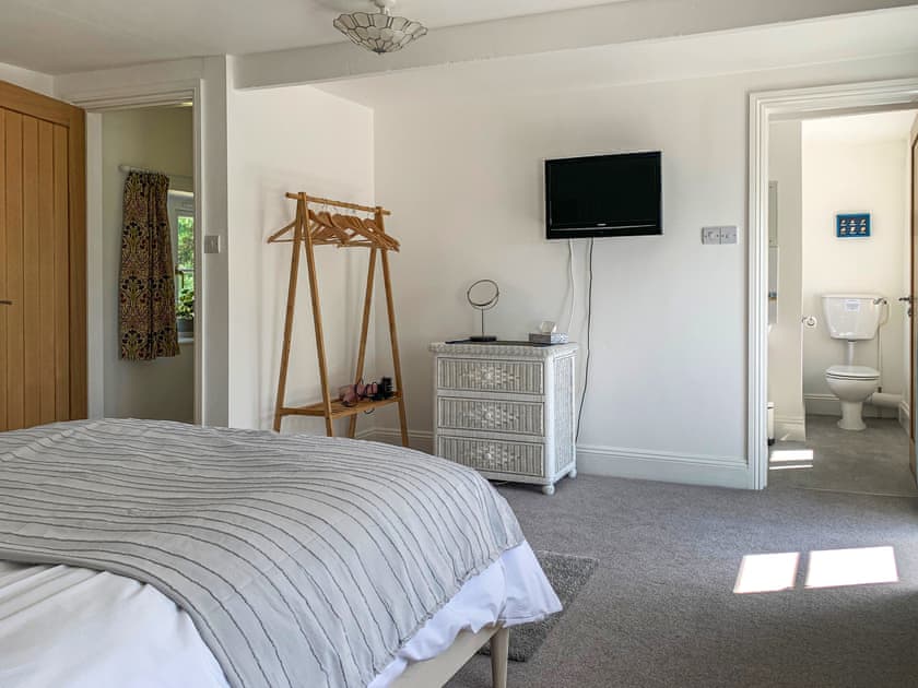 Double bedroom | Courtyard Barn at Summercourt, Summercourt, near Newquay