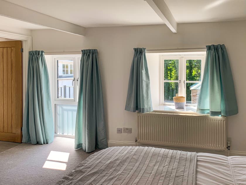 Double bedroom | Courtyard Barn at Summercourt, Summercourt, near Newquay