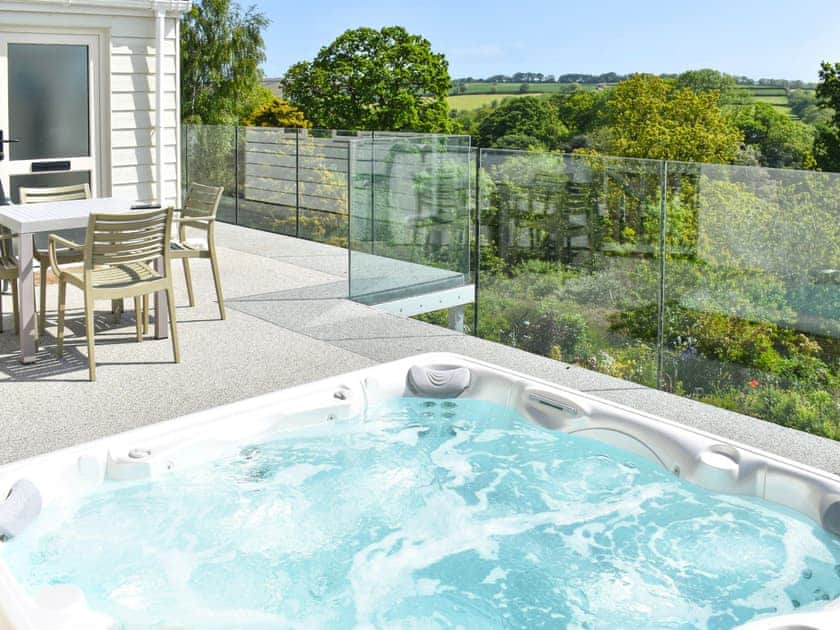 Jacuzzi | Green Meadow, St Dogmaels, near Cardigan