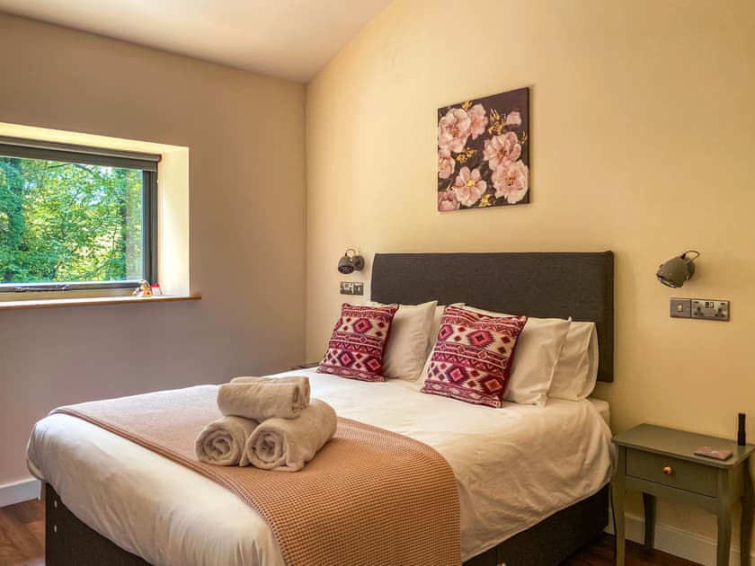 King bedroom  | Sun Valley-Tranquillity - Sun Valley, Stockton Brook, near Leek